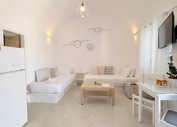 Villa Solasta #1 With Jacuzzi In Santorini